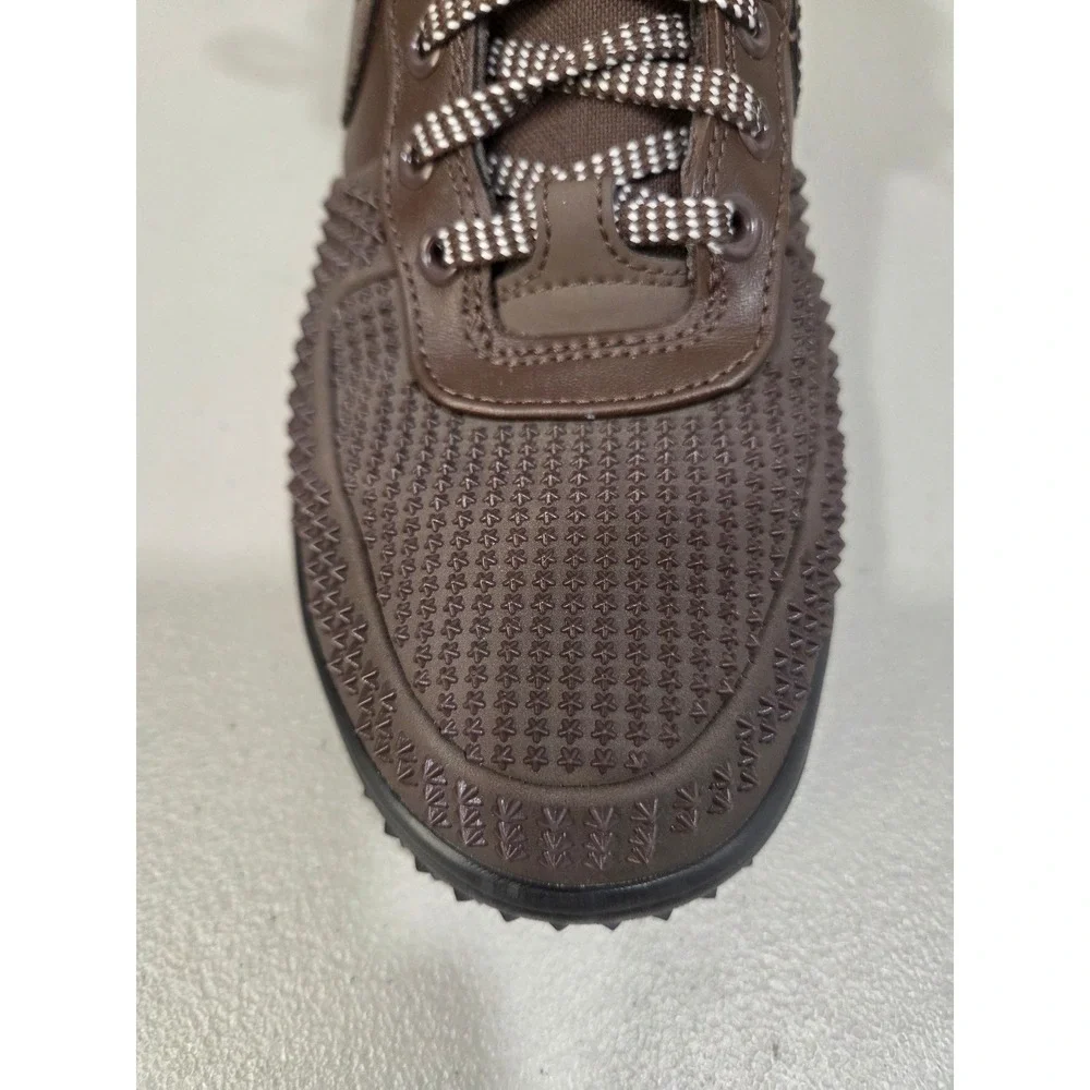 Nike mens brown